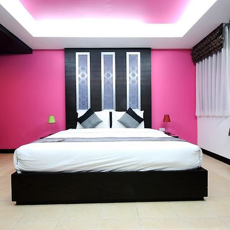 Oasis Inn Bangkok Luaran gambar