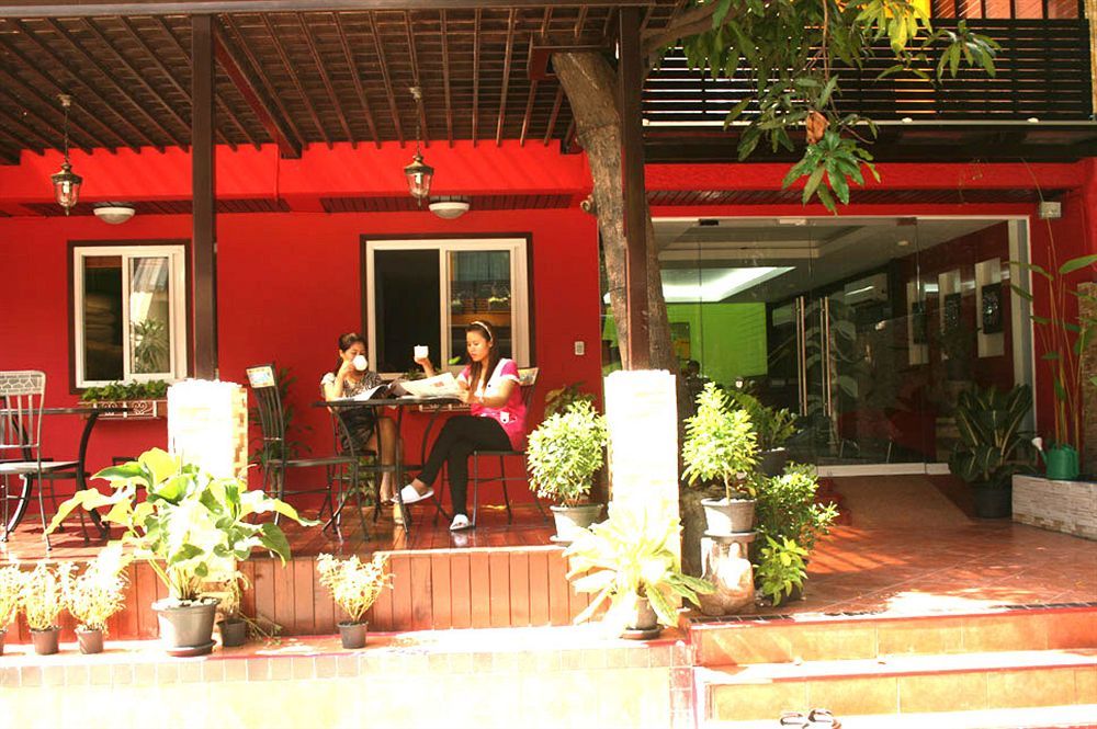 Oasis Inn Bangkok Luaran gambar